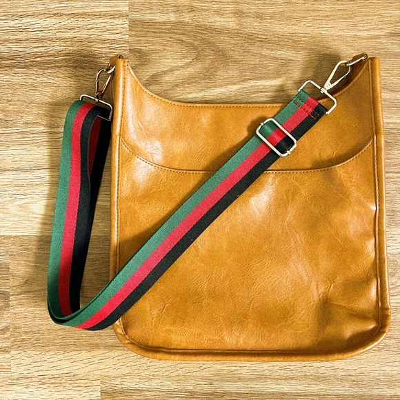 Vintage Crossbody Purse - Picture 1 of 5